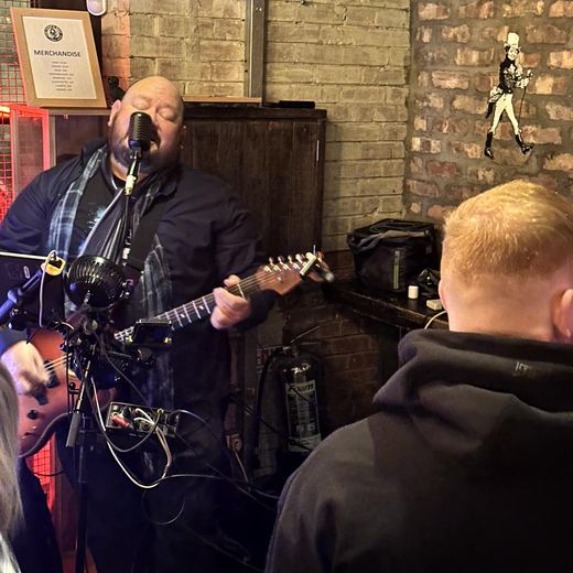 Greyfriars, Guildford-Arms-Flair und Live-Musik bis spät in die Nacht