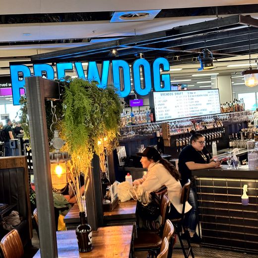 Letzte Minuten am Flughafen – Wetherspoon und BrewDog vor dem Rückflug