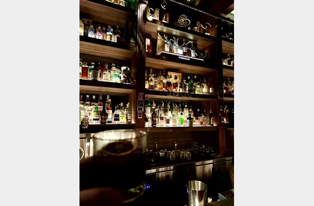 Erster Abend in Hanoi – Straßenküche, Hoan-Kiem-See und Bars