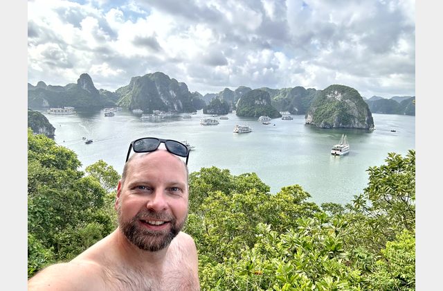 Morgen in der Halong-Bucht – Strand, Baden und letzte Ausblicke