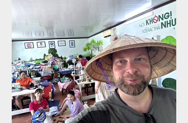 Green Life Centre und Abschied von der Halong-Bucht