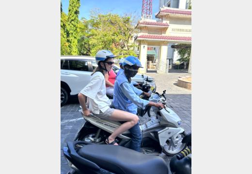 Hue Motorbike Tour – Thanh-Toan-Brücke, Enten und Dorfmarkt