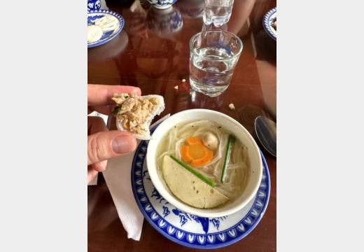 Vegetarisches Mittagessen auf der Hue-Tour