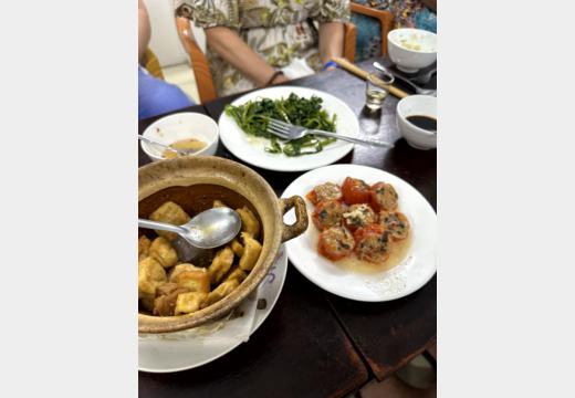 Hue-Abend mit Gruppe, Küche und Streetfood