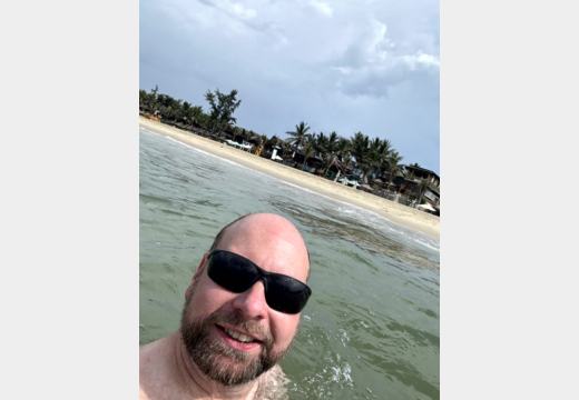 Ankommen in Hoi An – Hotel, Pool und Strand