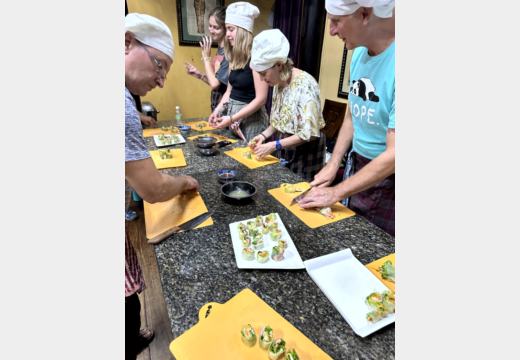 Hoi An Kochkurs / Abendessen – Kräuter, Reisblätter, Dumplings und Cao-lầu-ähnliche Gerichte
