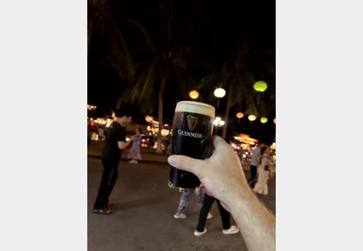 Hoi An bei Nacht – Laternen, Fluss und Nachtmarkt