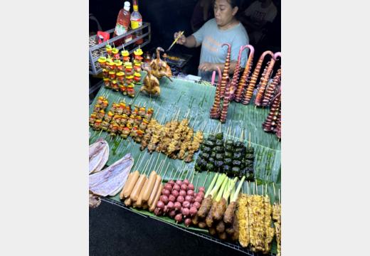 Hoi An bei Nacht – Laternen, Fluss und Nachtmarkt