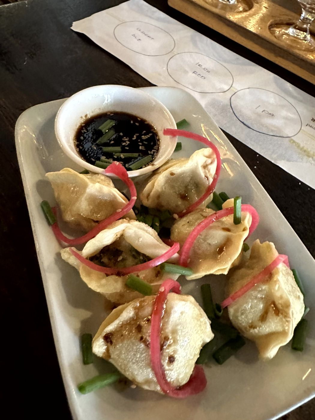 Ankunft in Phnom Penh – Hotel, Pool und erste Craft-Beer-Station