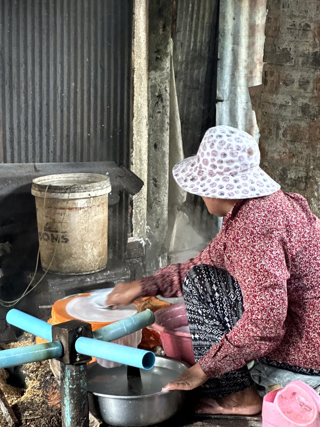 Battambang Rural Food & Cycle Tour – Dorfküchen, Reisprodukte und Kokoswasser