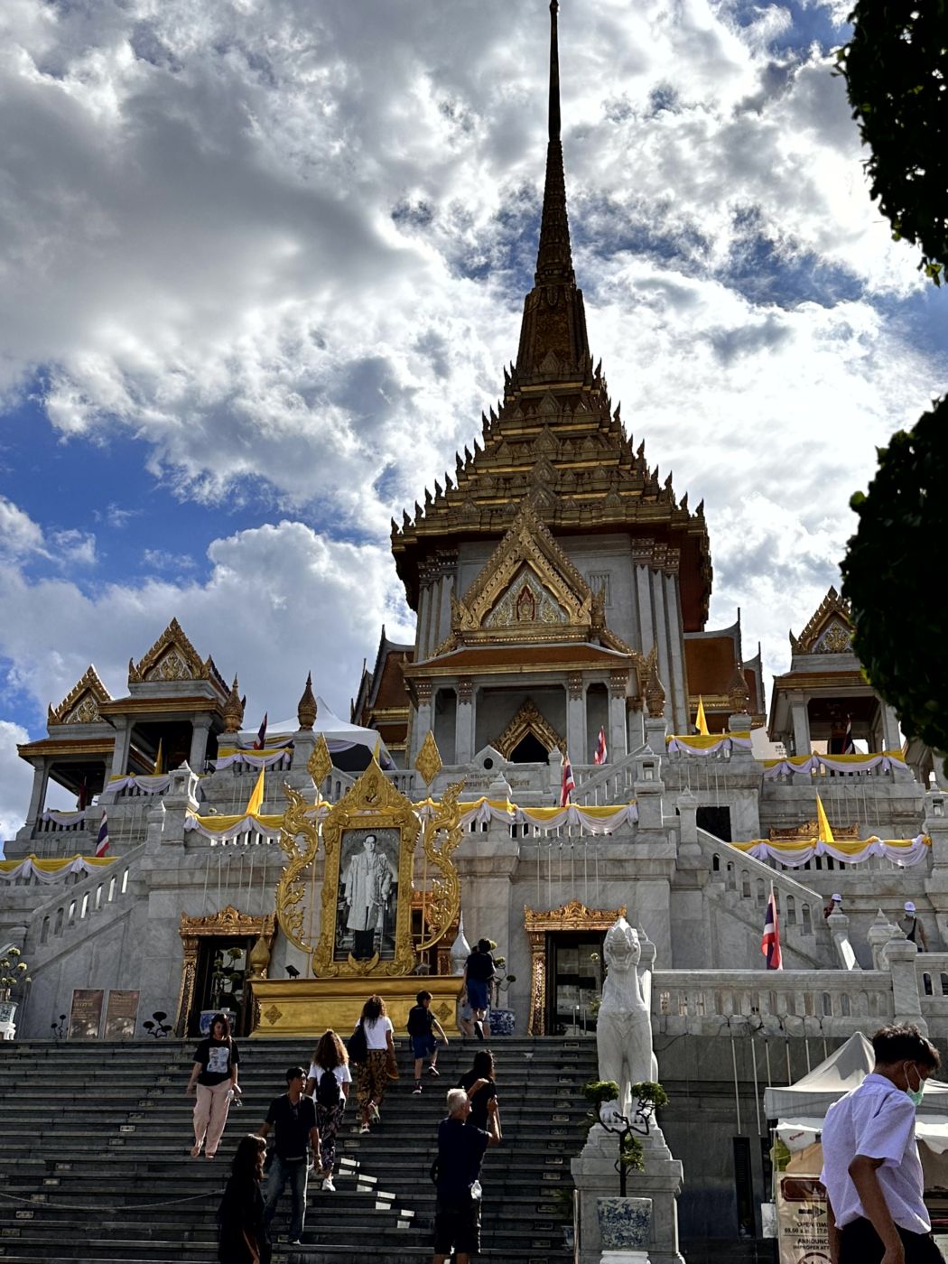 Von Siem Reap nach Bangkok – Ankunft, Hotel und Goldener Buddha