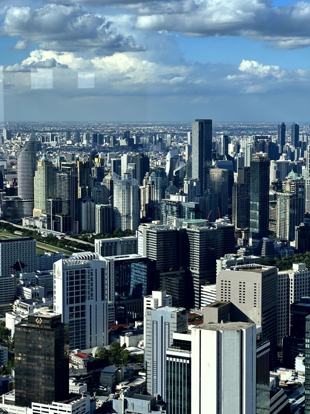 Bangkok von oben – Mahanakhon SkyWalk, Glasboden und Sunset-Views