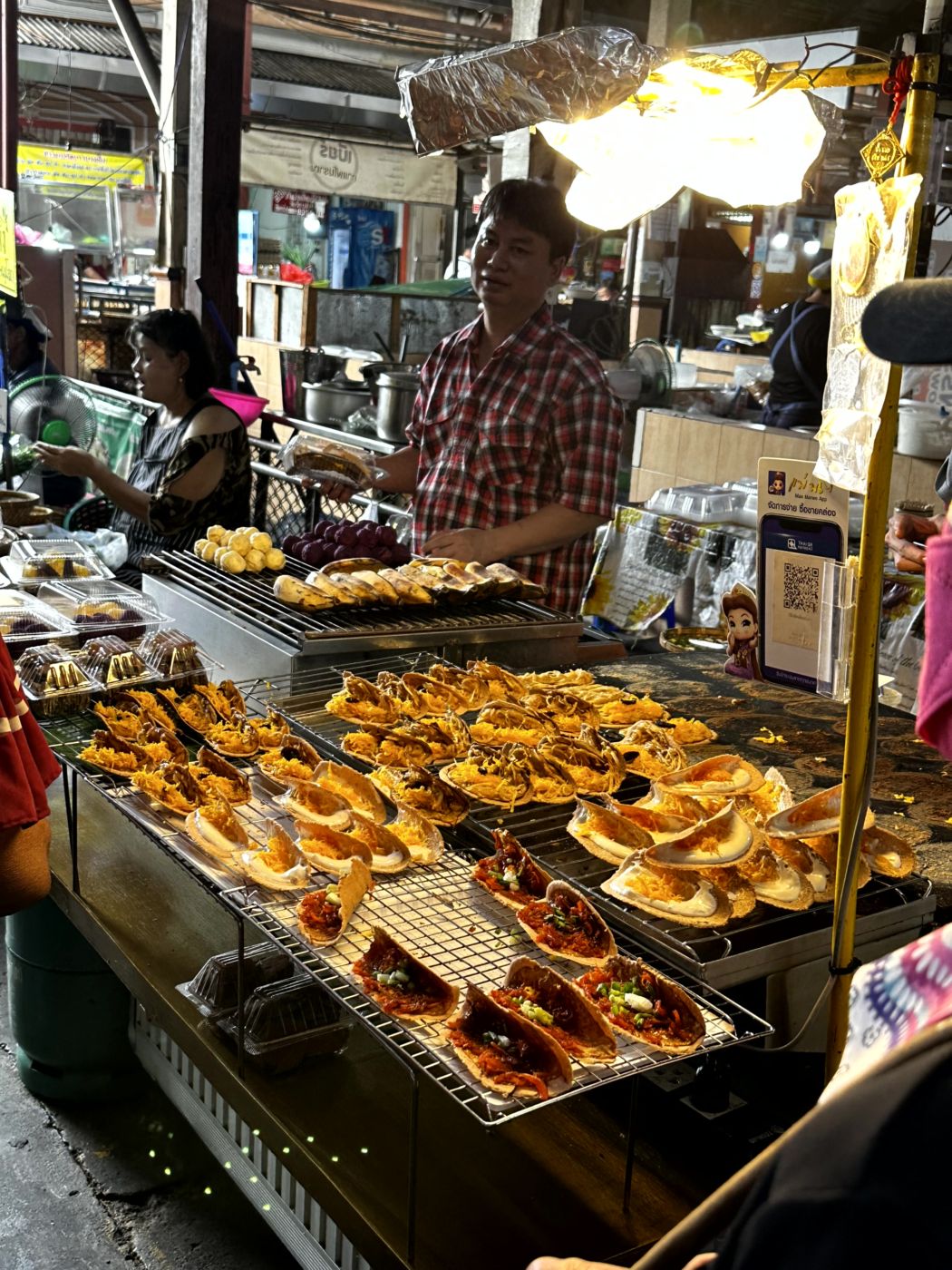 Bangkok Food Tour mit Khlong Boat Ride – Märkte, Kanäle und viele Kostproben