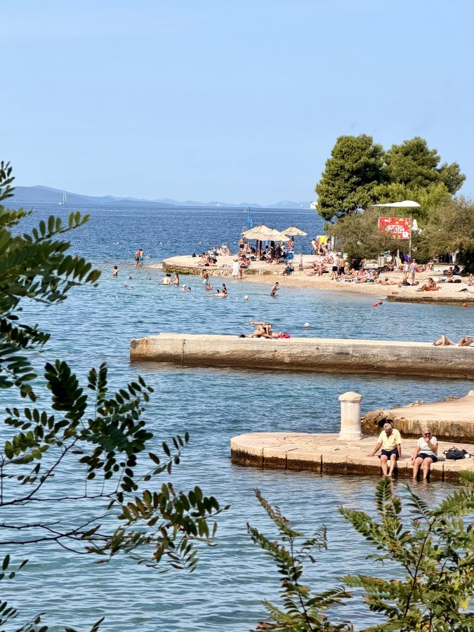 Mittag – Ćevapčići, Eis und eine kleine Pause