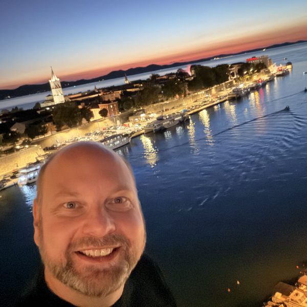 Nacht – Essen, Wein und unsere Aussicht