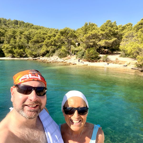 Fahrt nach Preko und Wanderung